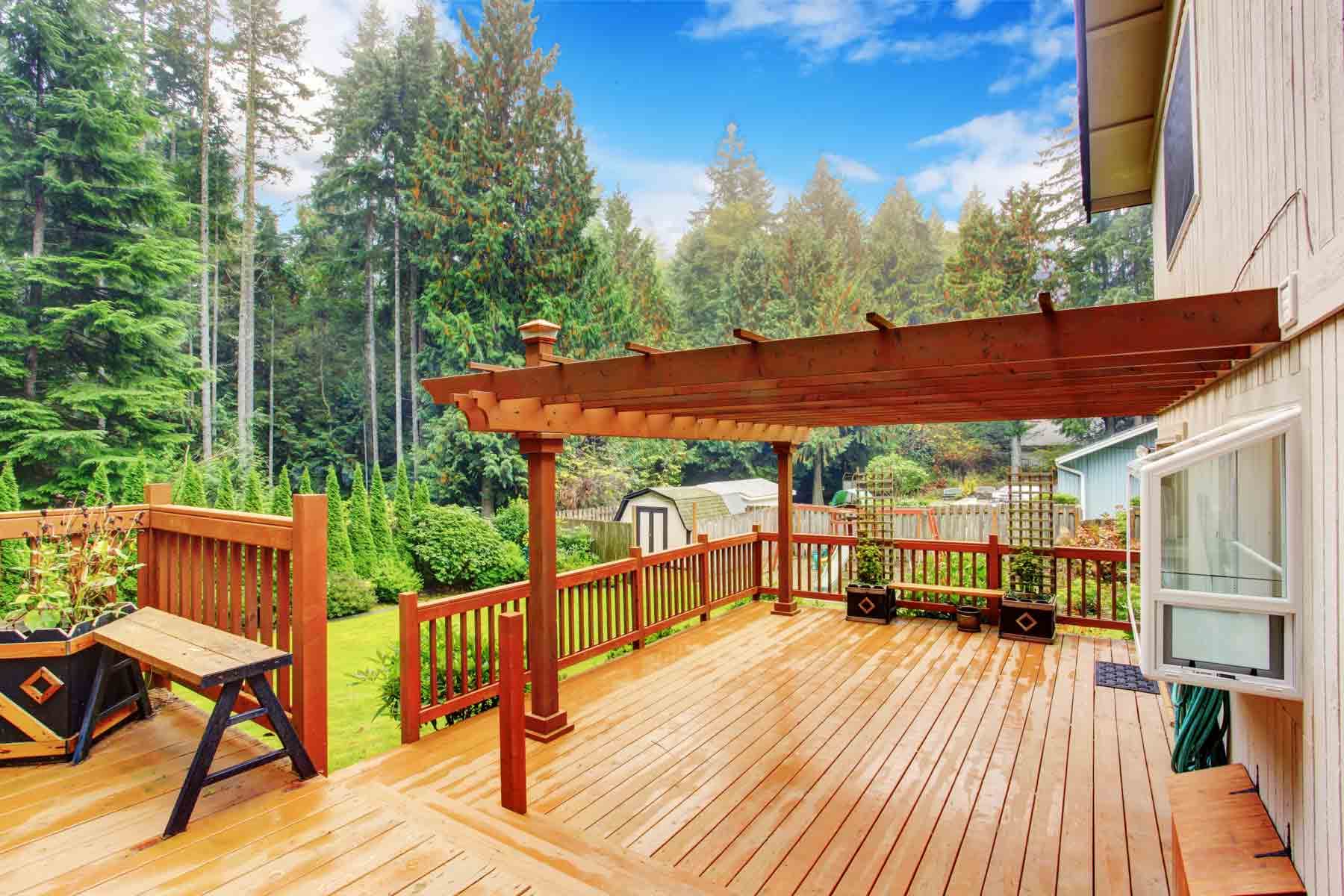 Markise für Terrassenüberdachug: Praktisch, elegant und individuell