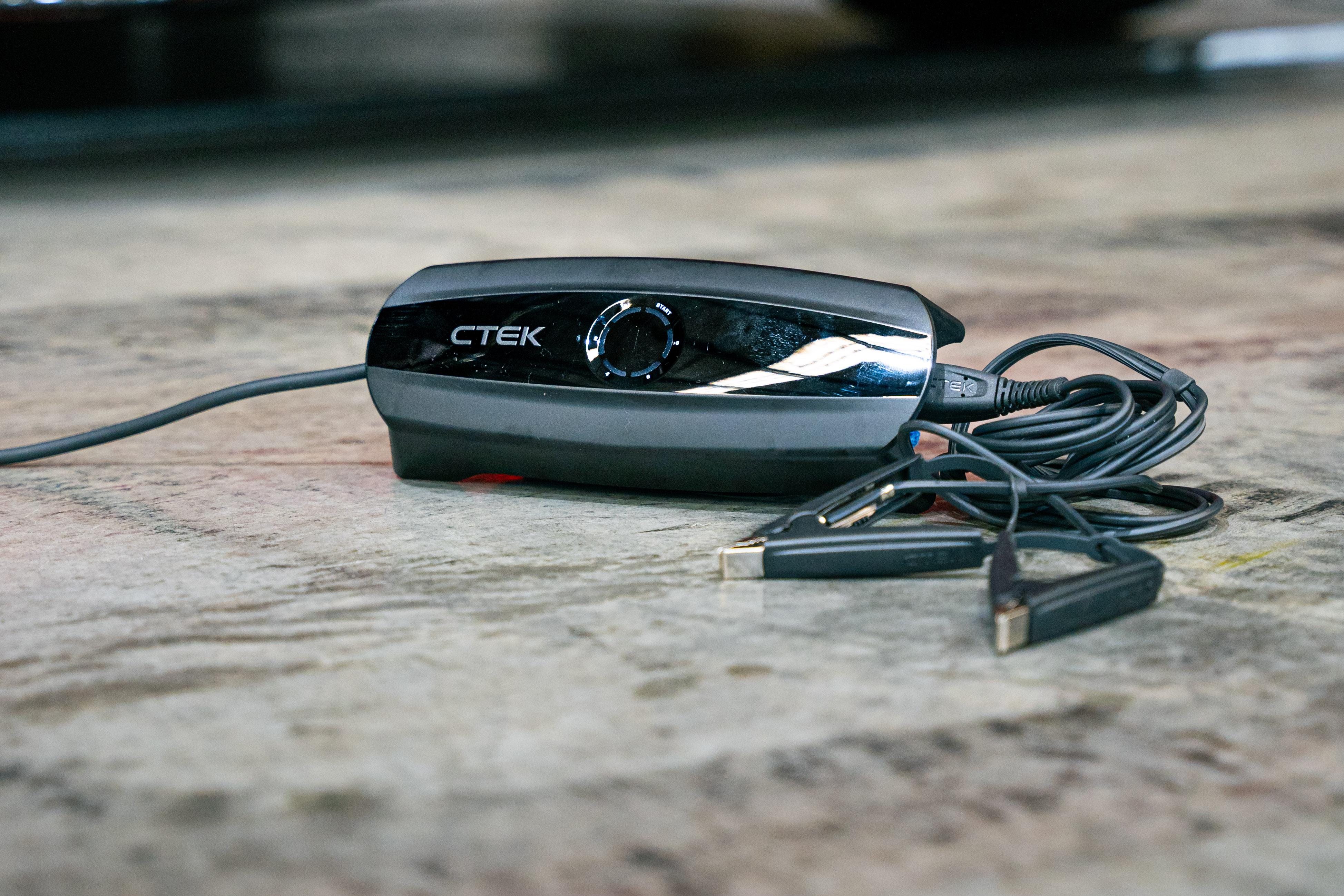 Sichere und schnelle Batterieladung mit dem CTEK MXS 10