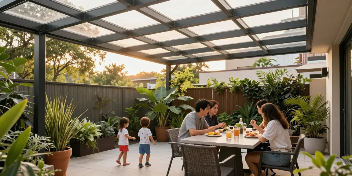 Moderne Terrassenüberdachungen schaffen gemütliche Outdoor-Bereiche für Familien.